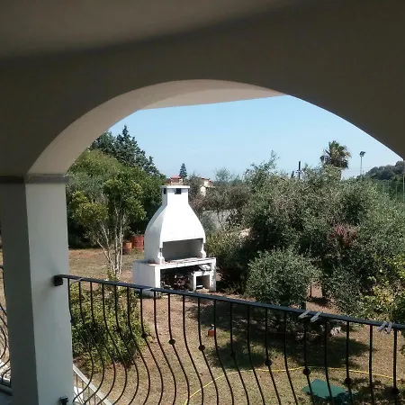 Casa Elena Lotzorai